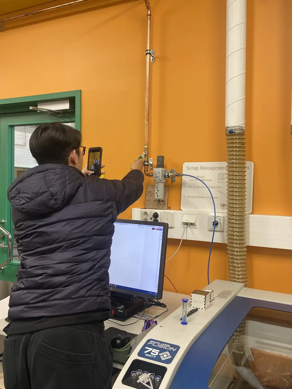 Ventilation fan control on the laser cutter